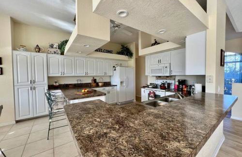 Villa with swimming pool & spa in quiet area - Foto 52