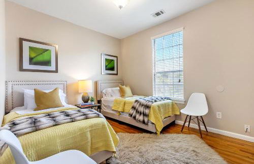 Cozy Historic 2BR House 10 Min to French Quarter - Foto 6