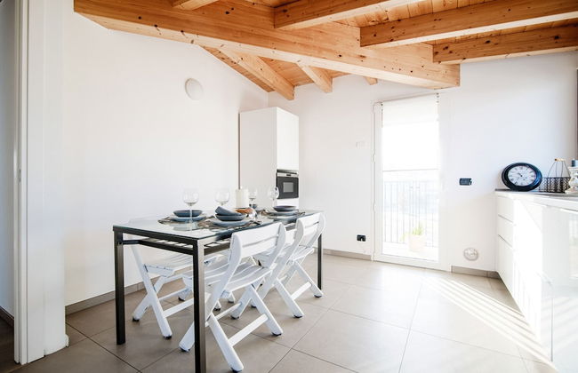 White Attic - by MyHomeInComo - Foto 24