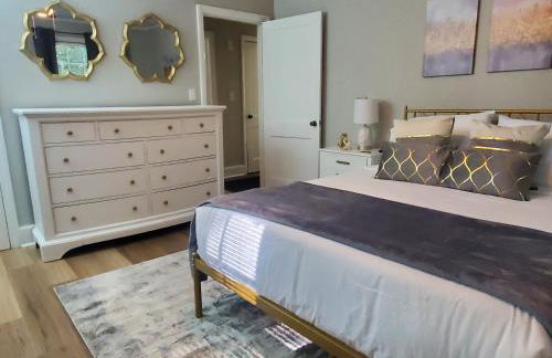 Cheerful 2 BR Near Colleges, Downtown, Attractions - Foto 22