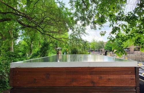Lovely Canal Boat in Little Venice for Family & Friends - Photo 21