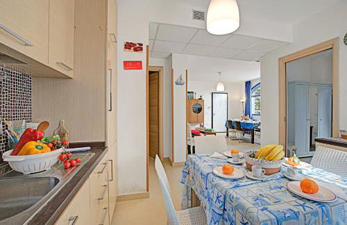 Pino Resort with shared pool - Foto 29