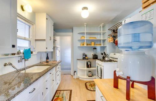 Adventure Home Base - 7 Blocks to Downtown! - Foto 9