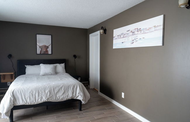 One Bedroom Condo Near Whyte Ave - Photo 10