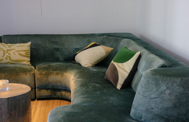 Luxurious Coastal Villa with Pool - Foto 44