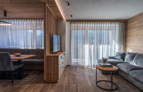 Arnica Alpin Lodge 1 - Photo 1