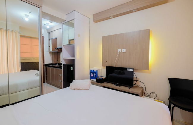 Minimalist Studio Room with City View @ Tifolia Apartment - Photo 13