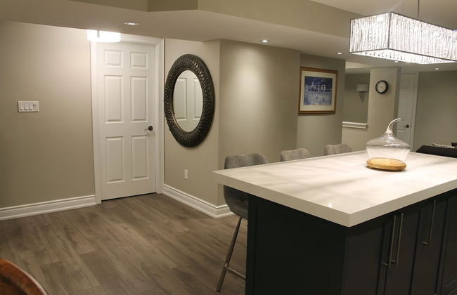 Fully Furnished Private Guest Suite - Foto 17