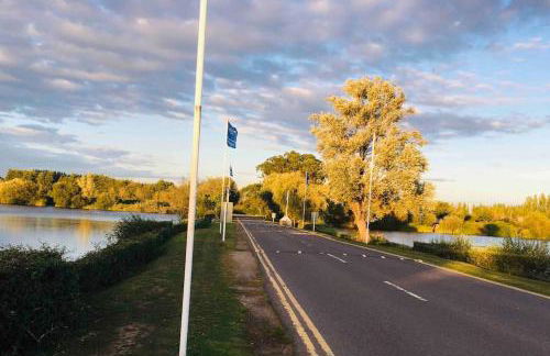 2Bedroom Comfy & Cosy family loving Home - Foto 42