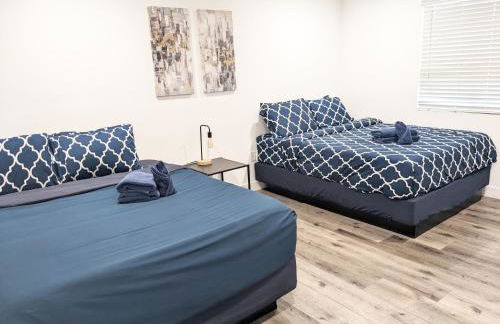 Wonderful 3 Bedroom Home Perfect for Getaway - Photo 28