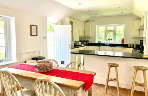 New Forest Cottage - Photo 6