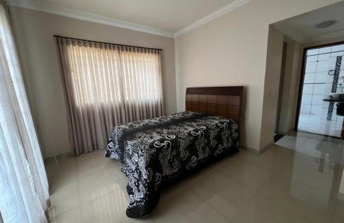 Casa espaçosa 10min do MotoGP Autódromo e BR-153 - Foto 27