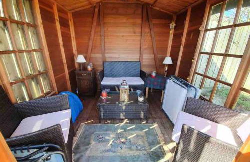 Baidland Escapes 2 bedroom cottage With hot tub - Foto 9