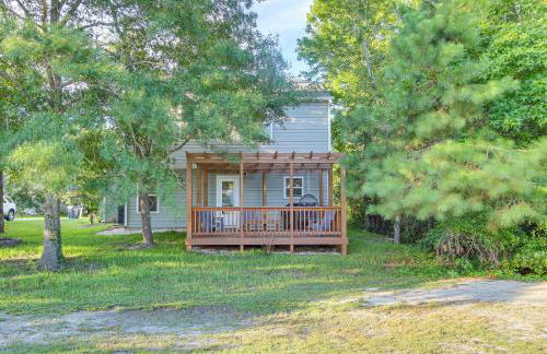 Dog-Friendly Home with Pool Access Near Oak Island! - Foto 25