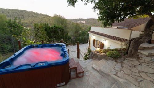 SILOM HOUSE - Photo 2