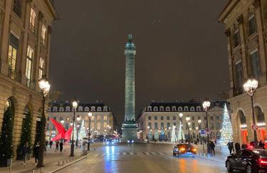 Superb studio with terrasse & 24-7 security in the heart of Paris! - Foto 22