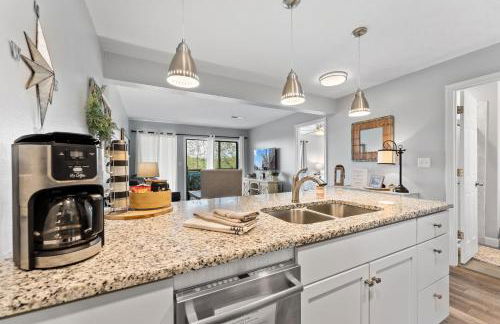 Free Silver Dollar City Tickets & other attractions! Branson, Walk-In Available - Foto 11