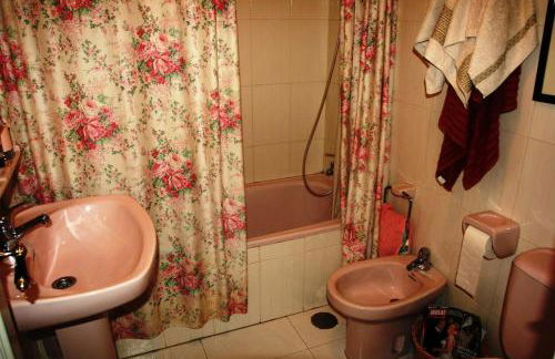 Precioso dúplex con piscina, en 1ª linea de playa - Foto 19