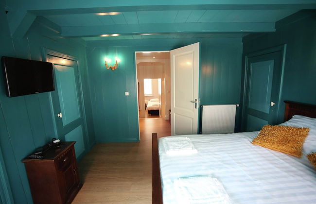 Luxury VOC Stay w/ Views - Photo 20