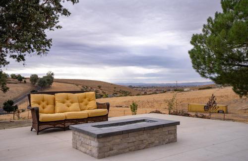 Steel City Cellars - Photo 20