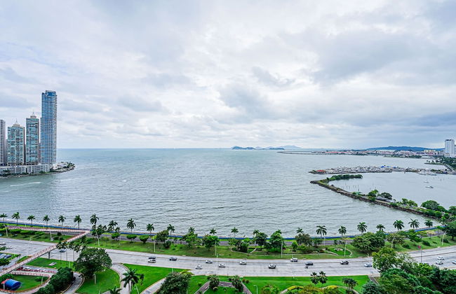 w Prestigious 1BR w Fantastic Balcony in YOO - Foto 18