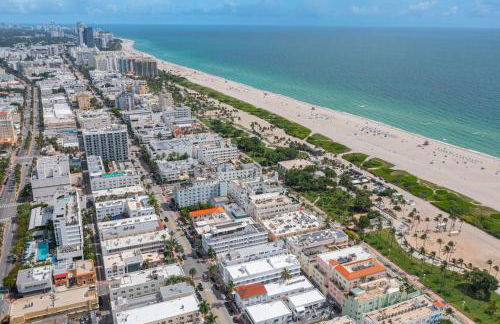 One block from beach South Beach Ocean Dr-King Bed - Foto 9