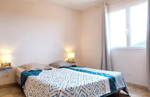 Spacieuse villa à Saint-Jean-du-Pin avec piscine privée - Foto 17