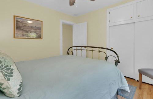 DoWNTOWN DeRBY-Hot Tub & Views - Foto 20