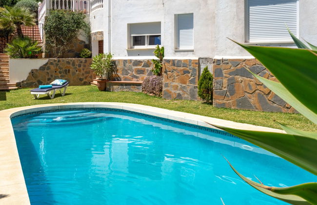 3 bedroom House in Benalmádena with private pool and garden - Photo 20
