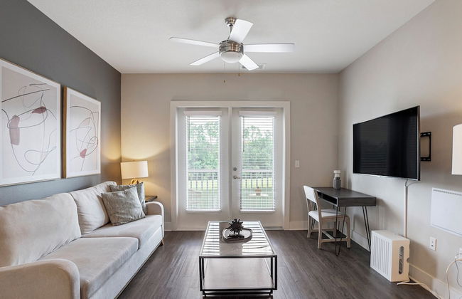 Landing Apartments Mason Creek Circle - Foto 2