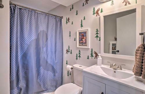 Table Rock Lake Hideaway with Deck Bring Your Boat! - Photo 23