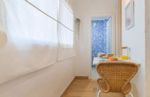 Playa a pie y a 15 minutos de Ramblas y Plaza Catalunya en metro - Foto 44