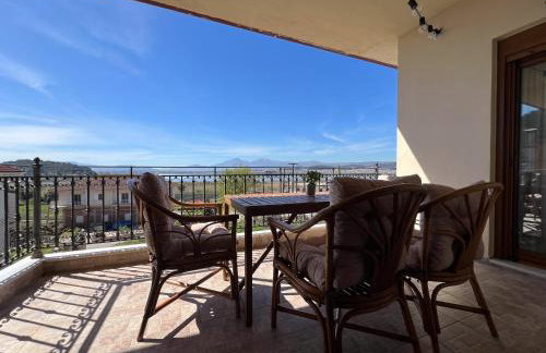 Lake House Ioannina - Photo 7