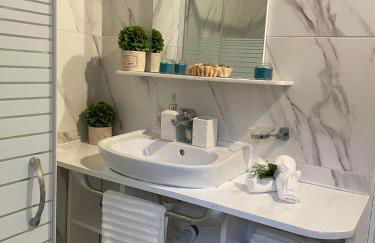 Art House Pagoi 3min from St George Beach - Photo 24