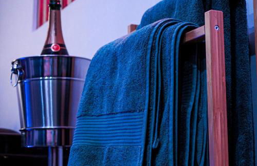 Loveroom & Jacuzzi TIJUGO - Clermont Ferrand - Foto 24