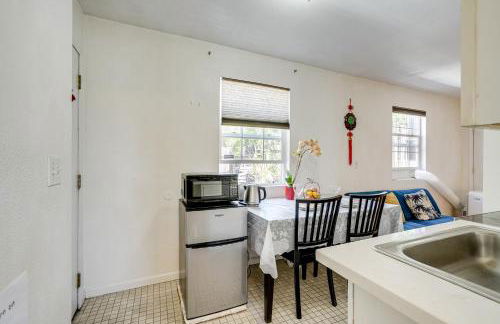5 Mi to Dtwn Oakland Studio with Shared Patio - Foto 7