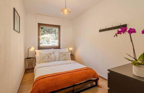 Nature Retreat Pool, Hot Tub, Sauna, Hiking-Caves - Photo 10