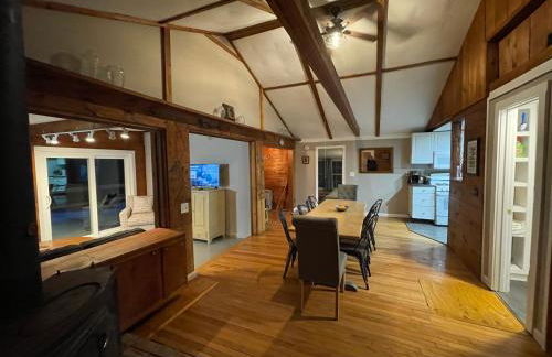 Brookside Hideaway, Brook Road Inn - Foto 18