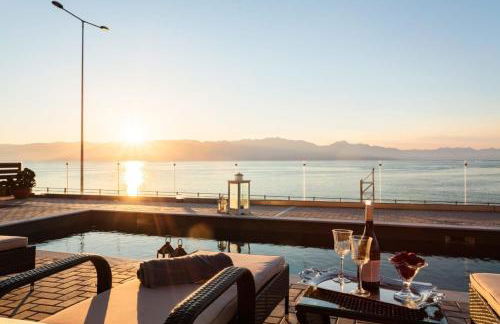 Seaside Summer Bliss - Aurora Luxury Pool Paradise - Foto 84