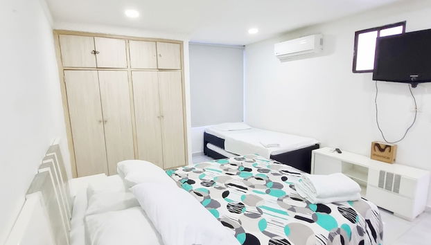 APARTAMENTO CON PISCINA BY PARCEROSGROUP - Foto 4, Habitación