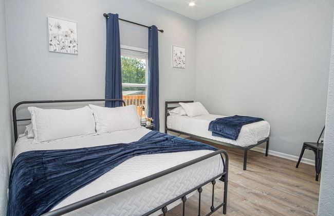 Inviting 4br/2ba Near Downtown & Riverwalk - Foto 9