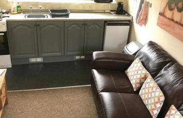 Court Farm Holiday Bungalows Ltd - Photo 33