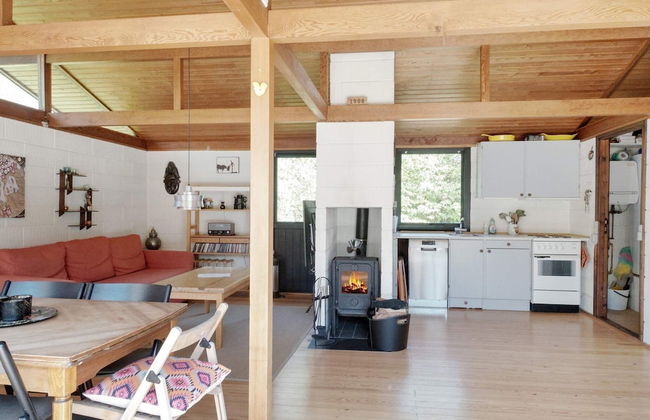 6 Person Holiday Home in Hojby - Foto 5