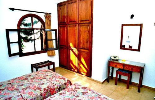 Eleni Apartments - Photo 24