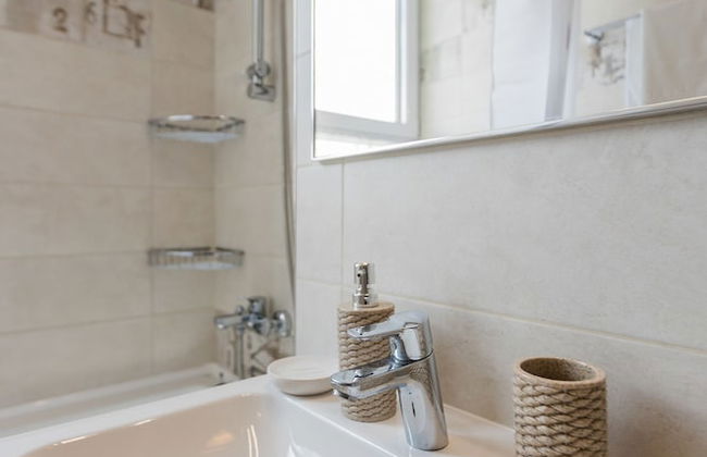 1BDR Comfort by ApartInvest - Foto 44