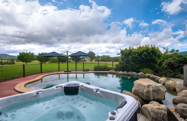 The Old Sugar Mill Country Escape in Paradise - Foto 5