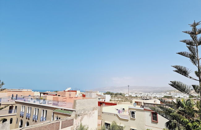 1bed Apt Sleeps 4 - Free Parking, Wifi, Near Beach - Photo 16