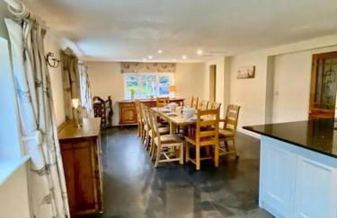 Totally Private, idyllic House with hot tub in an acre of private gardens - Foto 7