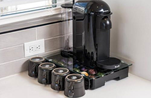 Wild West Disco Haus 2! New Hot Tub, Patio + Gym - Foto 20