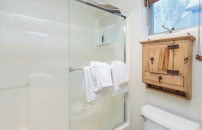 Double Diamond 23 by Avantstay Close to Town & The Slopes! - Photo 12